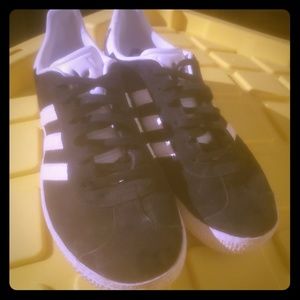 Black Adidas Gazelle